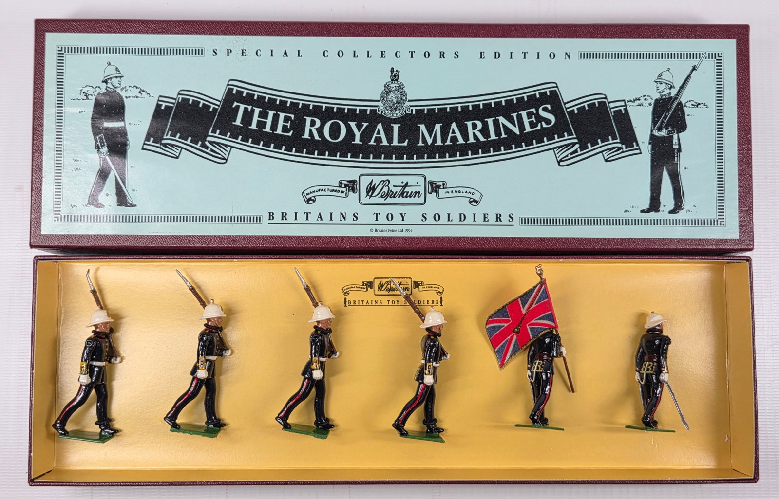 BRITAIN THE ROYAL MARINES SET: SET REMAINS IN VERY GOOD CONDITION WITH BOX.