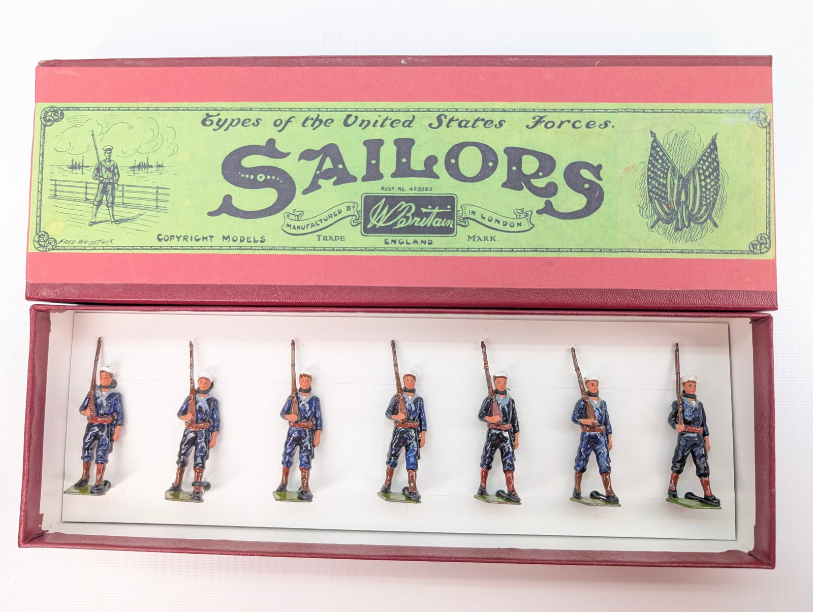 BRITAIN US SAILORS SET: SET REMAINS IN GOOD CONDITION, SHOWING PAINT TOUCH UP. CUSTOM BOX.