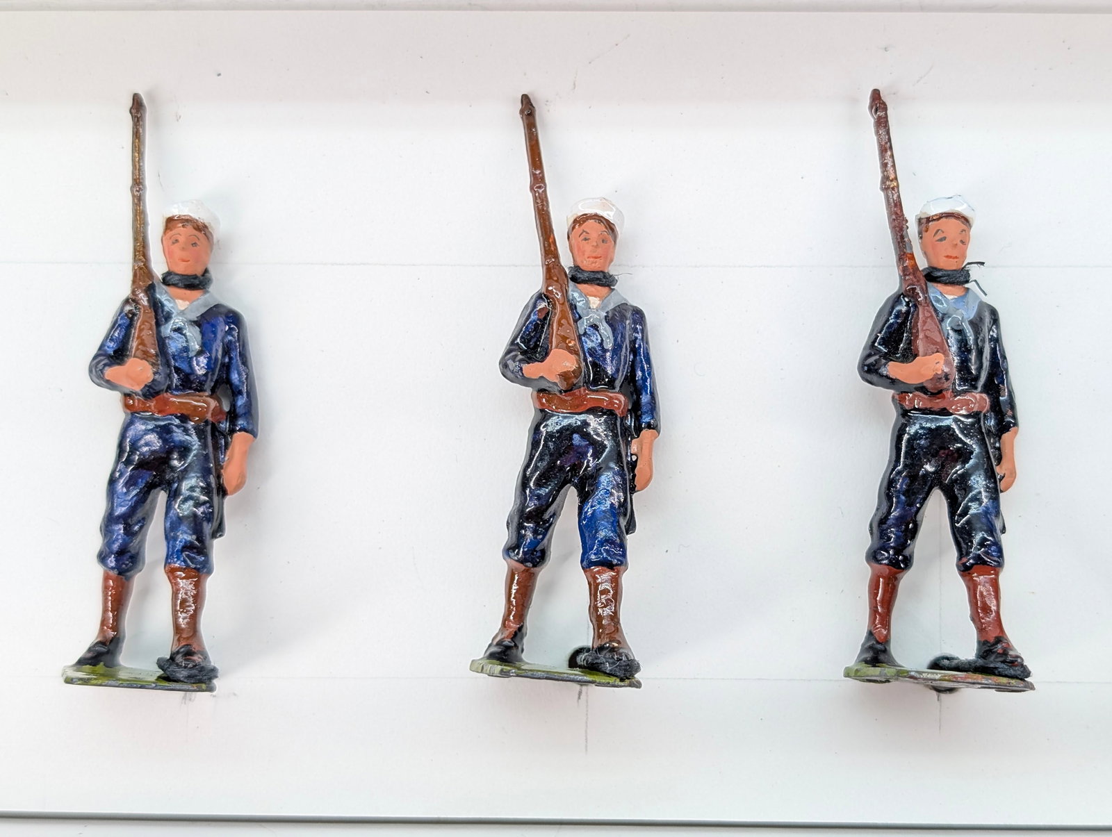 BRITAIN US SAILORS SET - 3