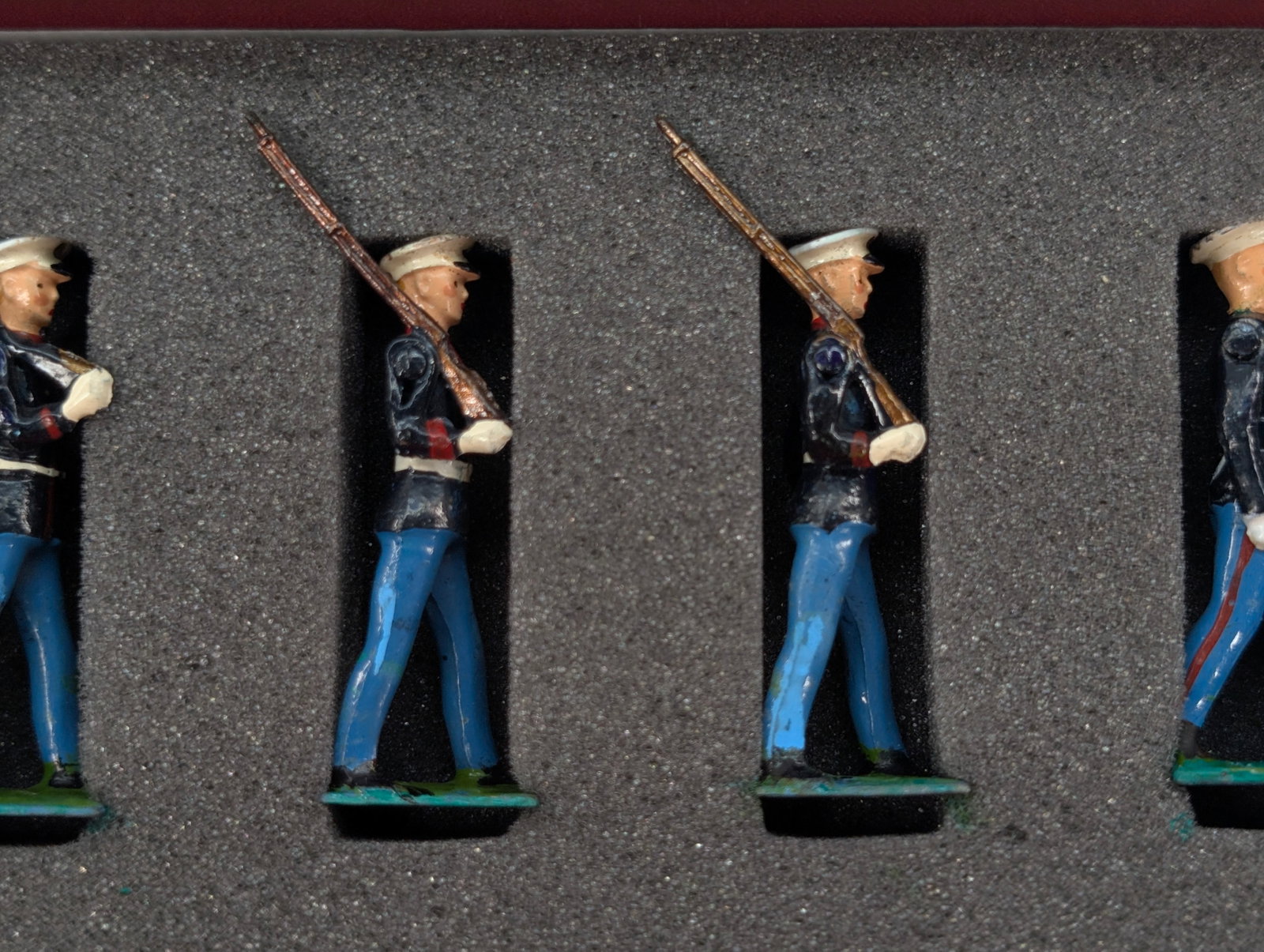 BRITAIN US MARINES SET - 4