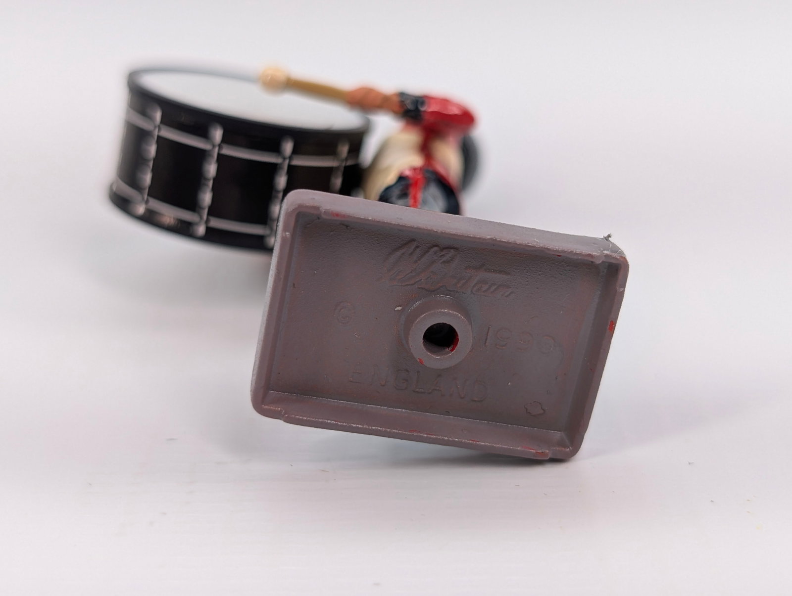BRITAIN BASS DRUMMERS SET - 7