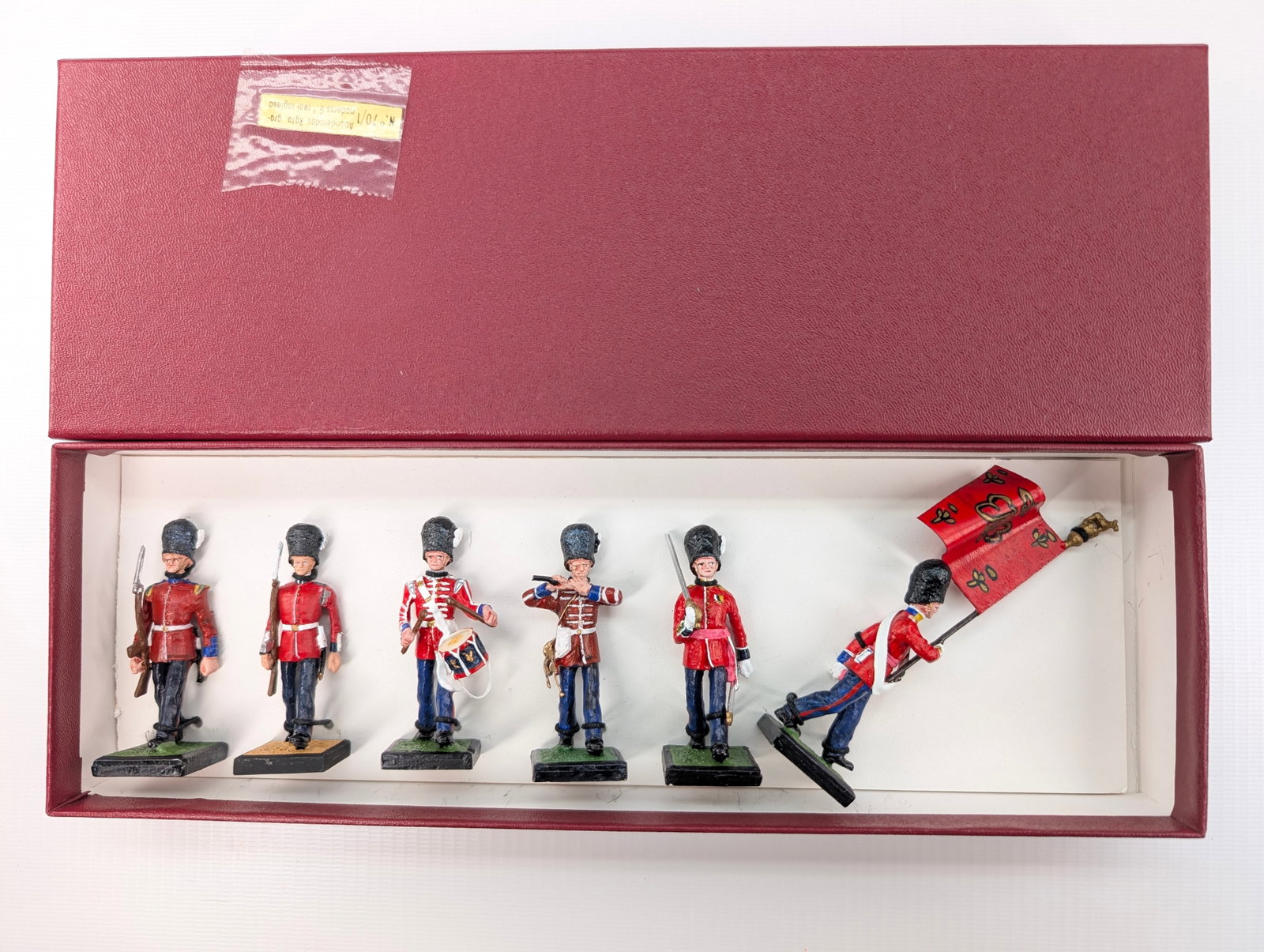 ALYMER HAND PAINTED SOLDIER SET - CUSTOM BOX: SET REMAINS IN GOOD CONDITION, SHOWING SOME TYPICAL WEAR. CUSTOM BOX.