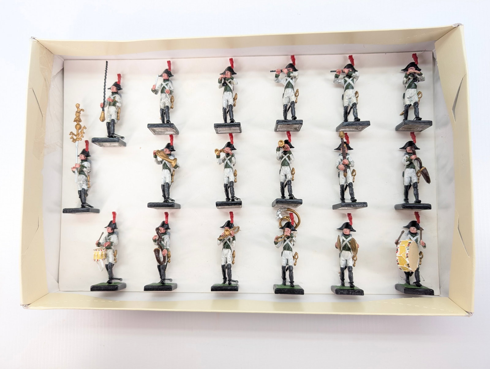 ALYMER HAND PAINTED SOLDIER SET - CUSTOM BOX: SET REMAINS IN GOOD CONDITION, SHOWING SOME TYPICAL WEAR. CUSTOM BOX.