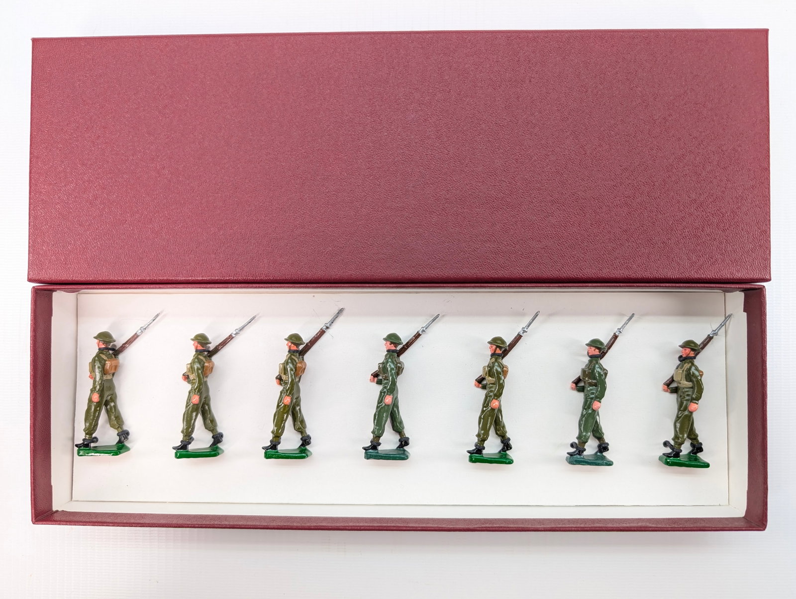 HAND PAINTED SOLDIER SET: SET REMAINS IN GOOD CONDITION, SHOWING SOME TYPICAL WEAR. CUSTOM BOX.