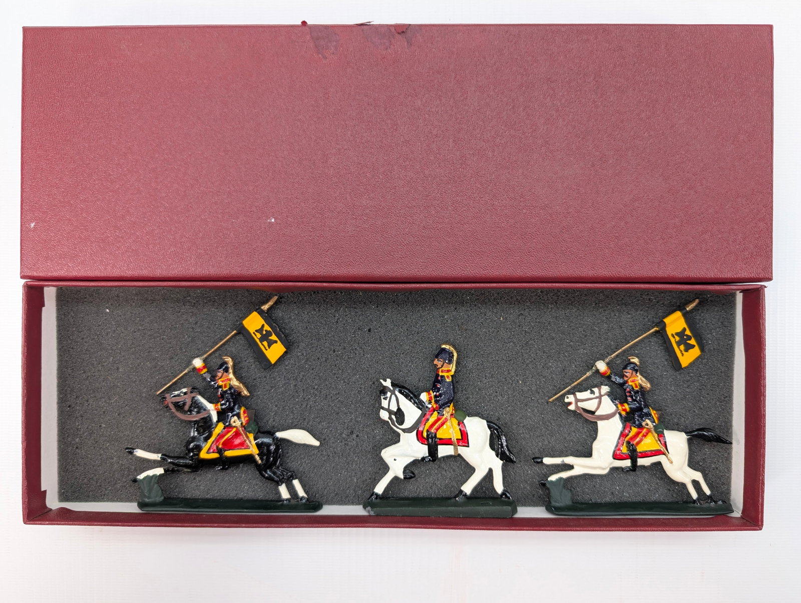AMBASSADOR PRUSSIAN LANCERS HAND PAINTED SET: SET REMAINS IN GOOD CONDITION, SHOWING SOME TYPICAL WEAR. CUSTOM BOX.