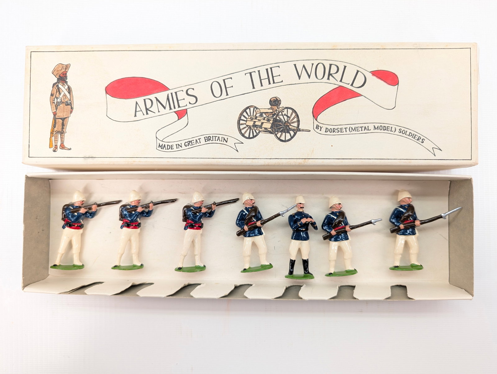 DORSET FRENCH COLONIAL INFANTRY HAND PAINTED SET: SET REMAINS IN GOOD CONDITION, SHOWING SOME TYPICAL WEAR.