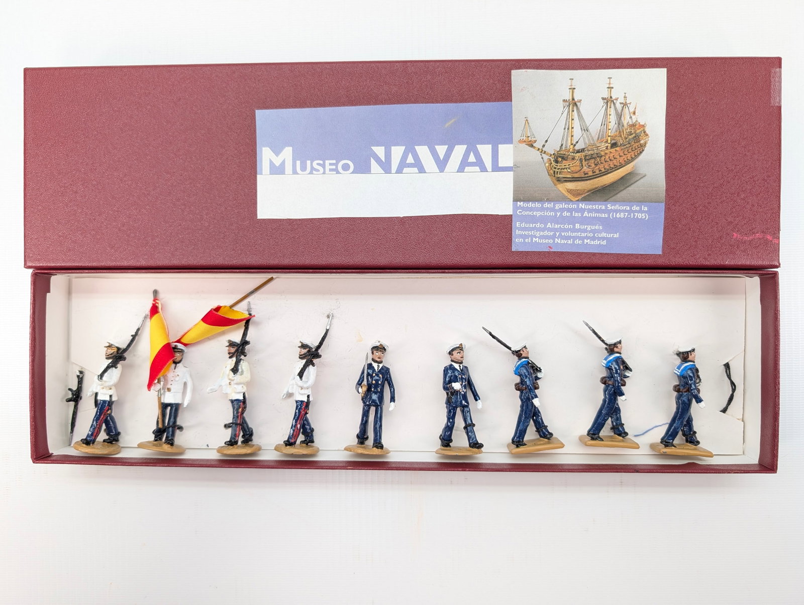 SPANISH NAVY & MARINE MARCHING HAND PAINTED SOLDIER SET: SET REMAINS IN GOOD CONDITION, SHOWING SOME TYPICAL WEAR.