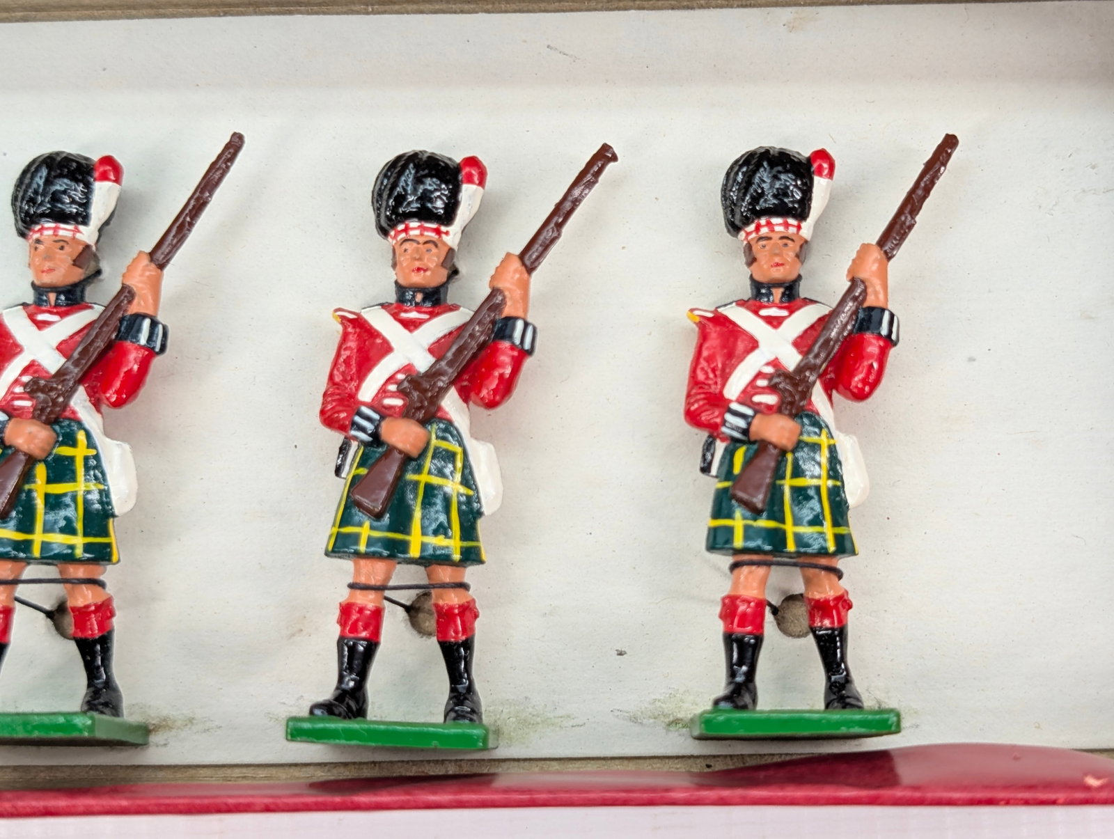 RICHARDS SOLDIERS CAMERON HIGHLANDERS SET - 5