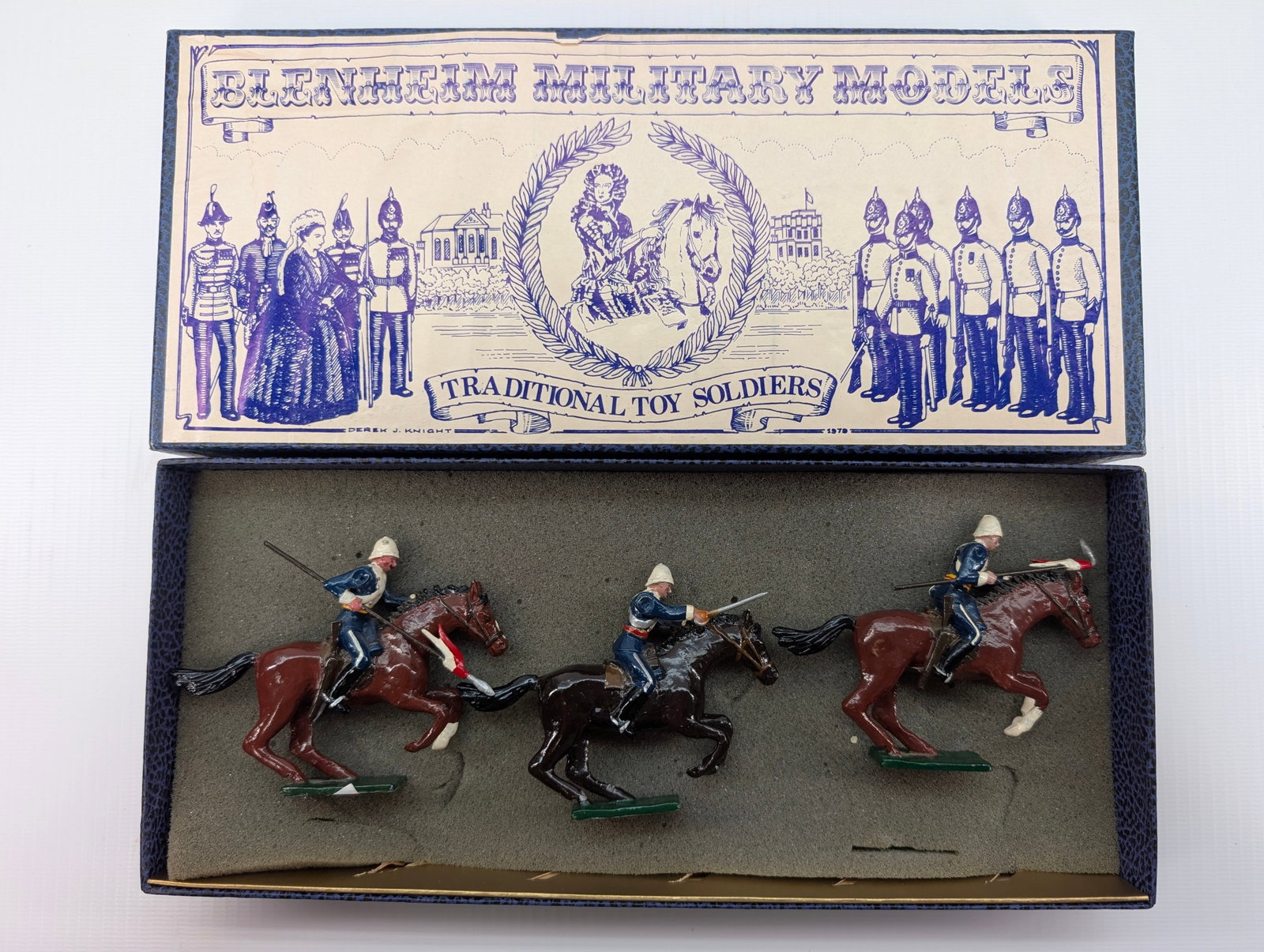 BLENHEIM 17TH LANCERS HAND PAINTED CAVALRY SET (1 of 6)
