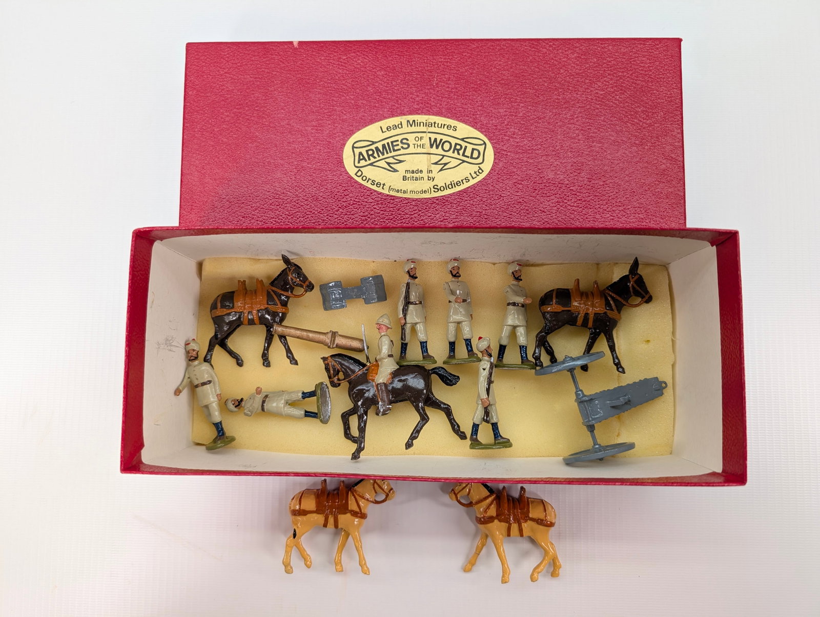 DORSET MOUNTAIN BATTERY HAND PAINTED SET W/ ARTILLERY (1 of 7)