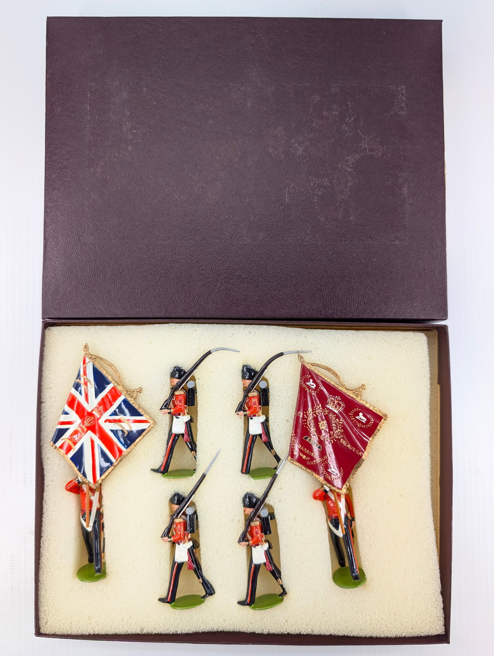 IMPERIAL COLDSTREAM GUARDS COLOUR PARTY SET: SET REMAINS IN VERY GOOD CONDITION WITH BOX.