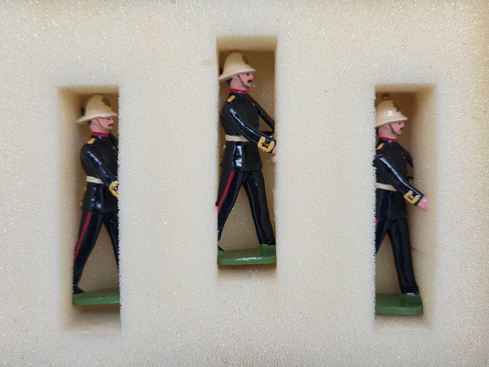 DUCAL MARCHING ROYAL MARINES SET - 3