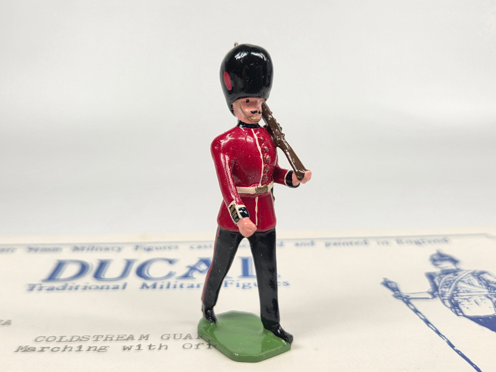 DUCAL MARCHING COLDSTREAM GUARDS SET - 4