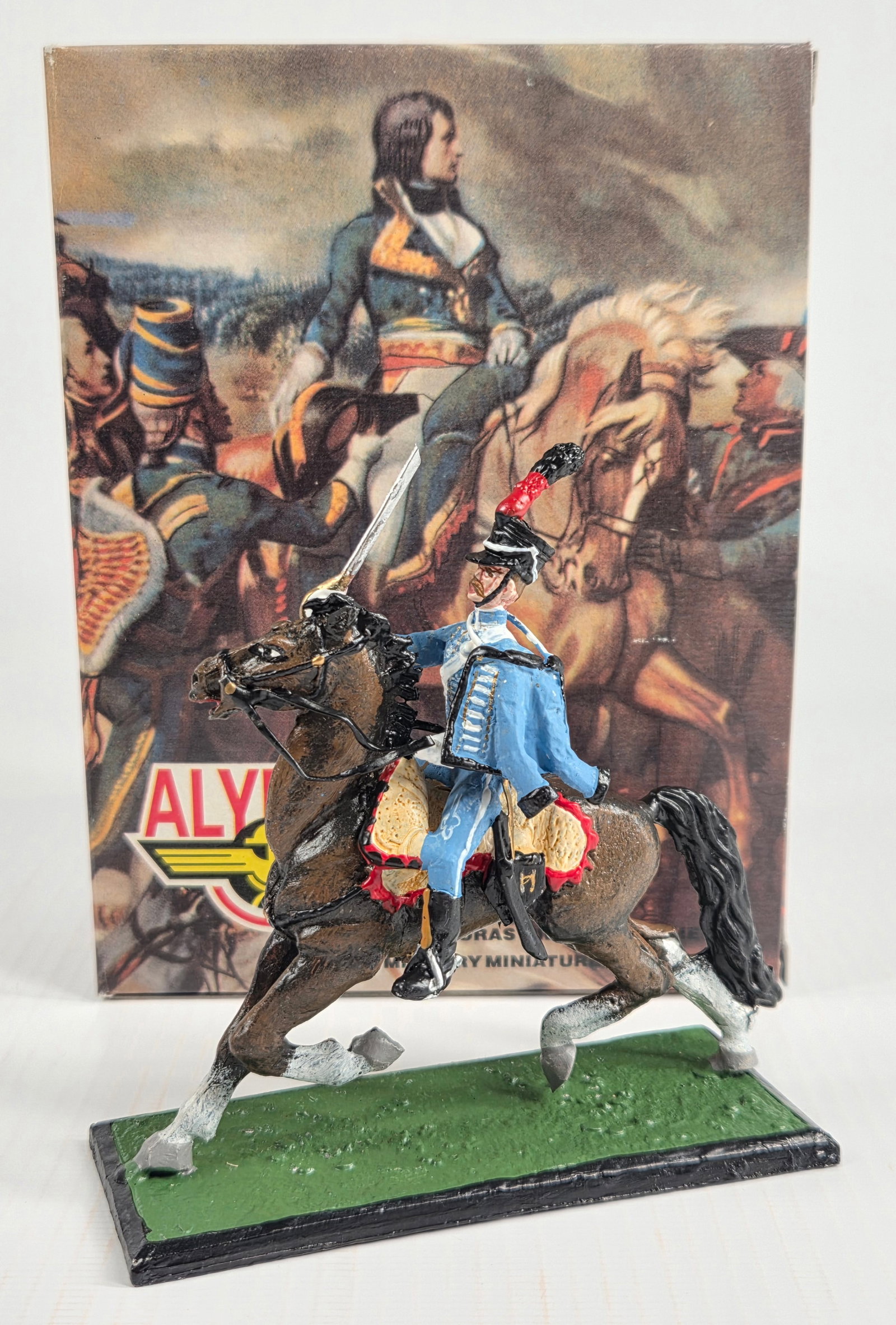 ALYMER HAND PAINTED MOUNTED LEAD SOLDIER (1 of 4)