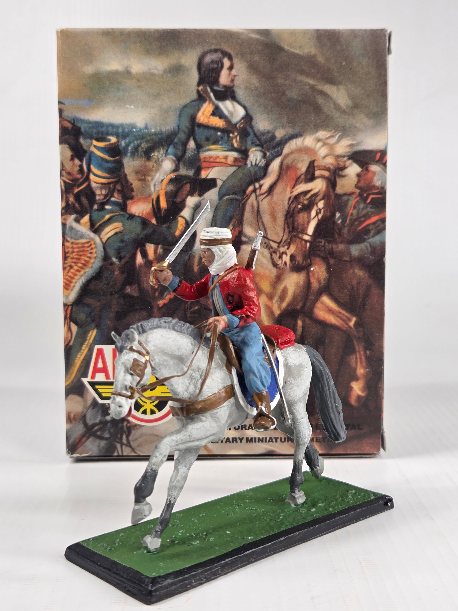 ALYMER HAND PAINTED MOUNTED LEAD SOLDIER (1 of 5)