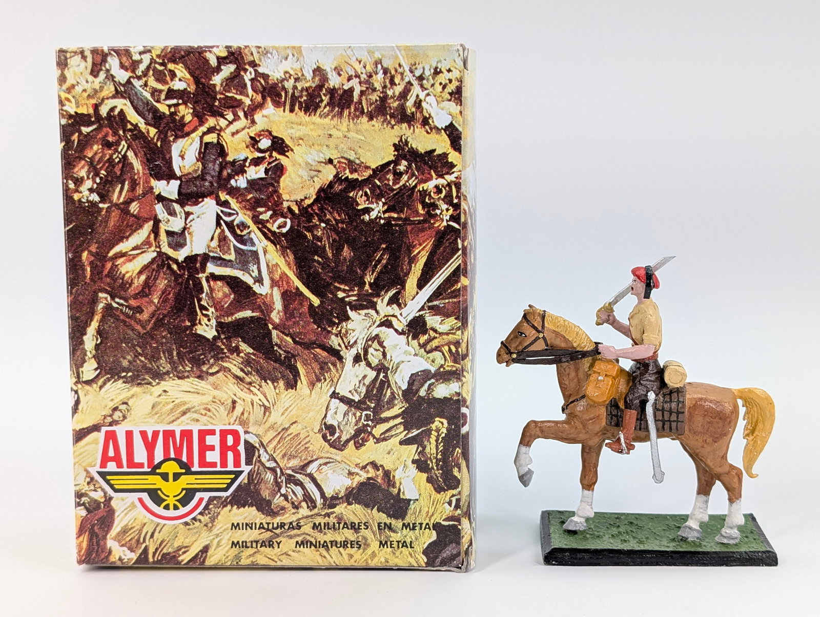ALYMER 54MM MOUNTED SOLDIER W/ BOX: REMAINS IN GOOD CONDITION, SHOWING SOME PAINT WEAR. BOX SHOWING SOME WEAR.