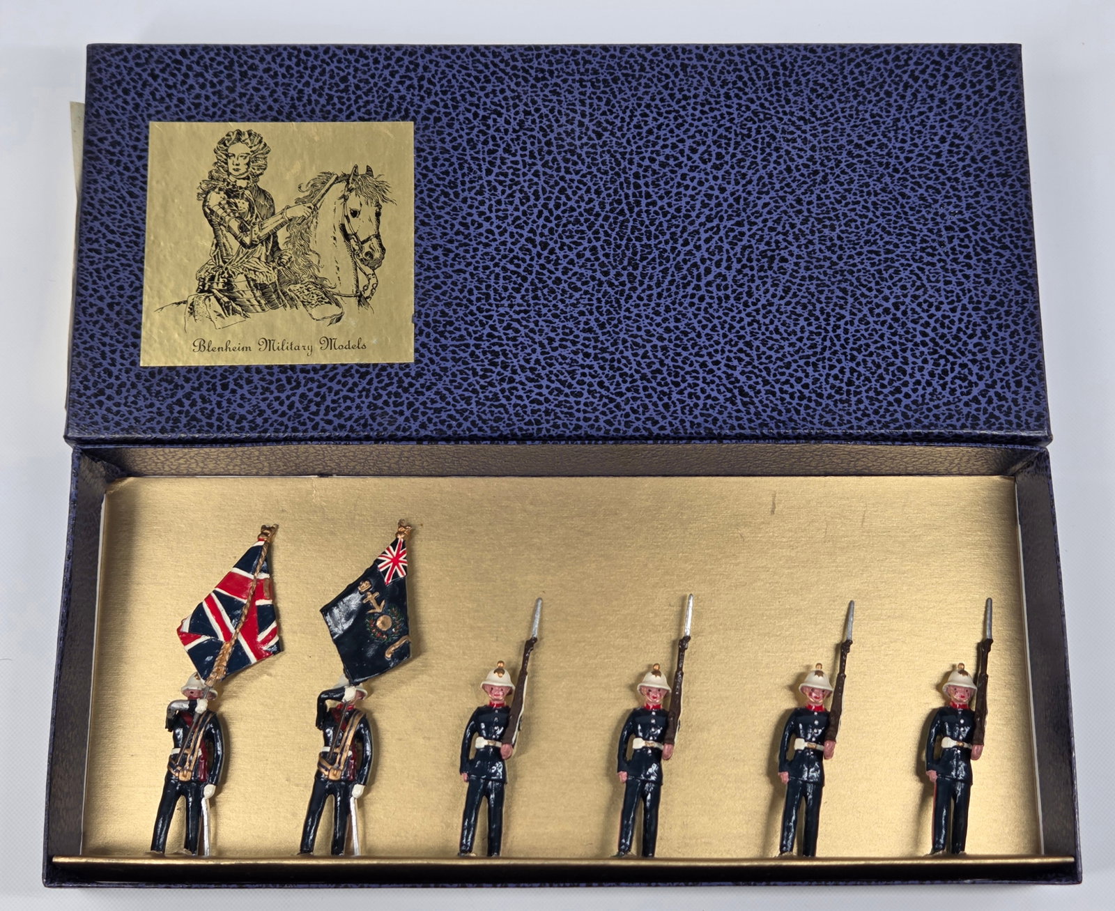 BLENHEIM B18 ROYAL MARINE COLOURS: SET REMAINS IN VERY GOOD CONDITION WITH BOX.