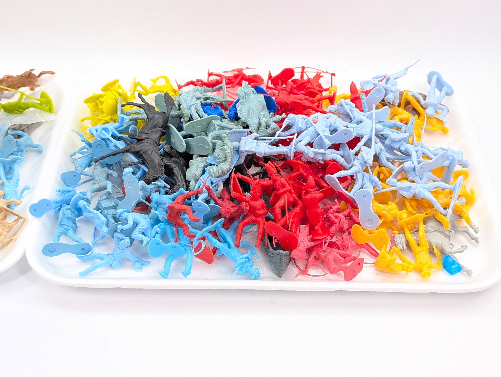 VARIOUS PLASTIC PLAYSET FIGURES - 5
