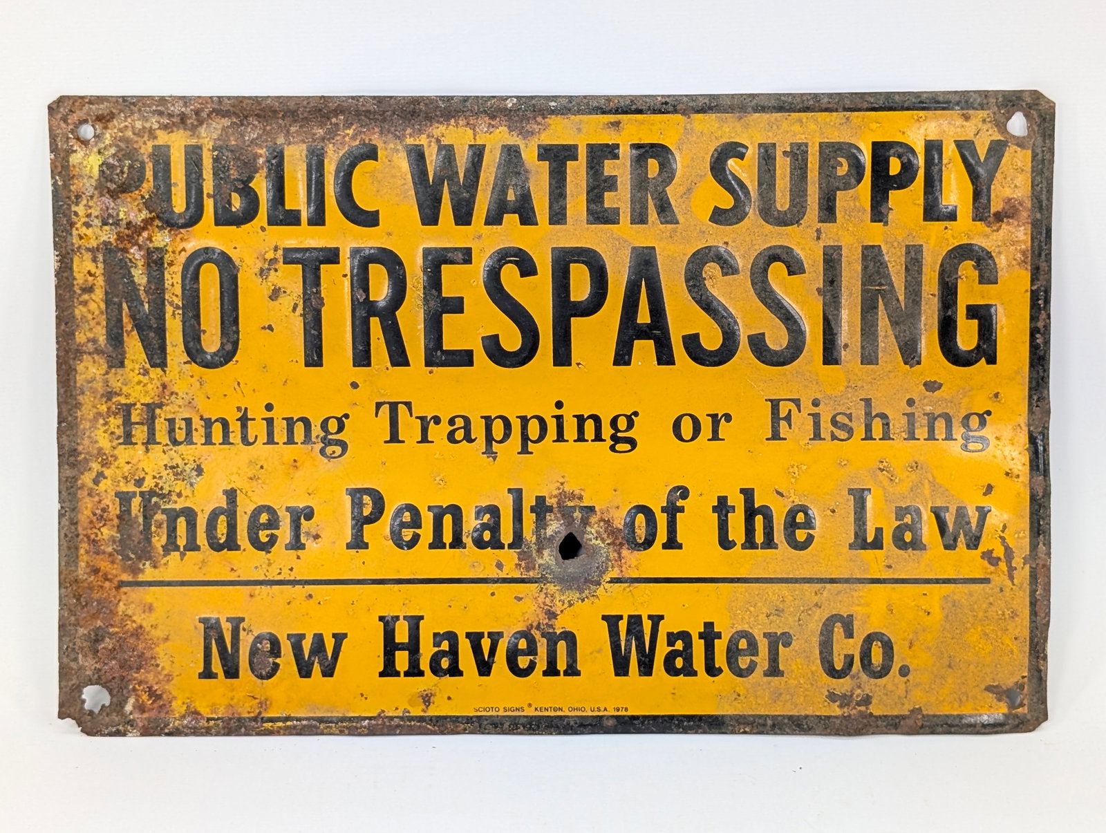 NEW HAVEN WATER CO. NO TRESPASSING SIGN (1 of 4)