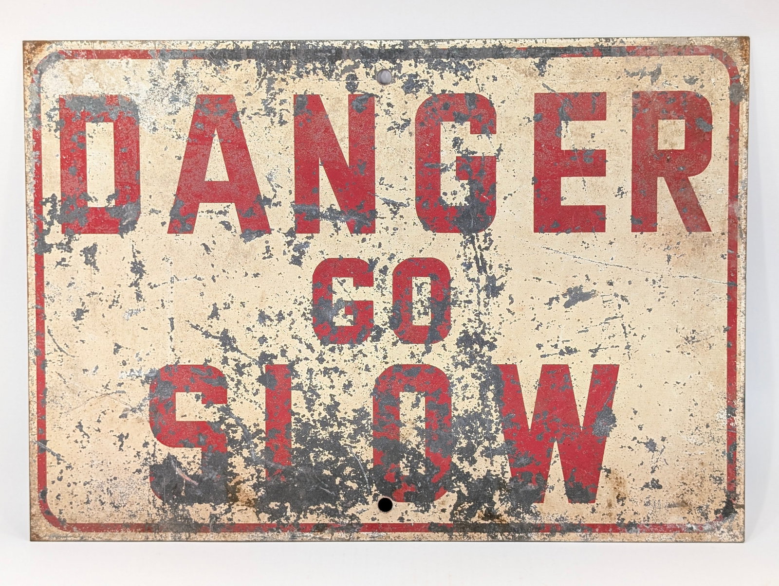 ANTIQUE DANGER GO SLOW METAL PAINTED SIGN (1 of 5)