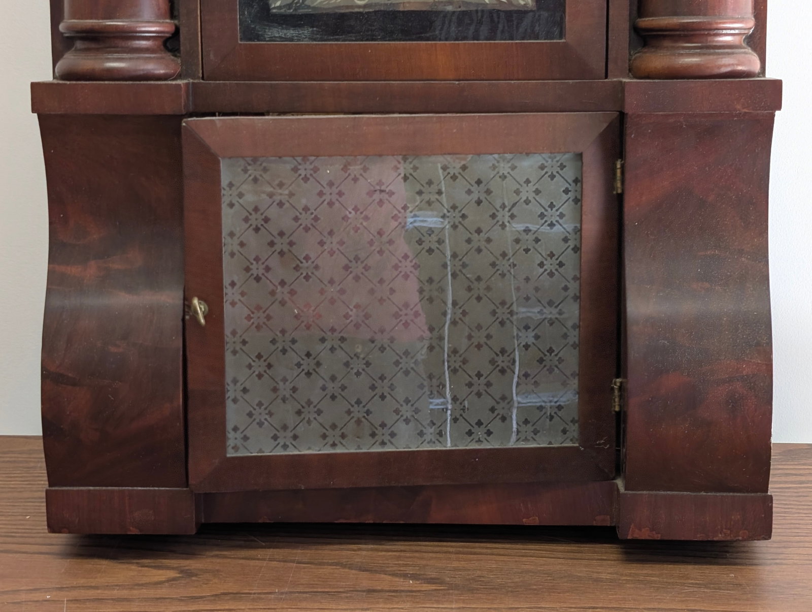 ANTIQUE H. THOMAN 8-DAY CLOCK - 2