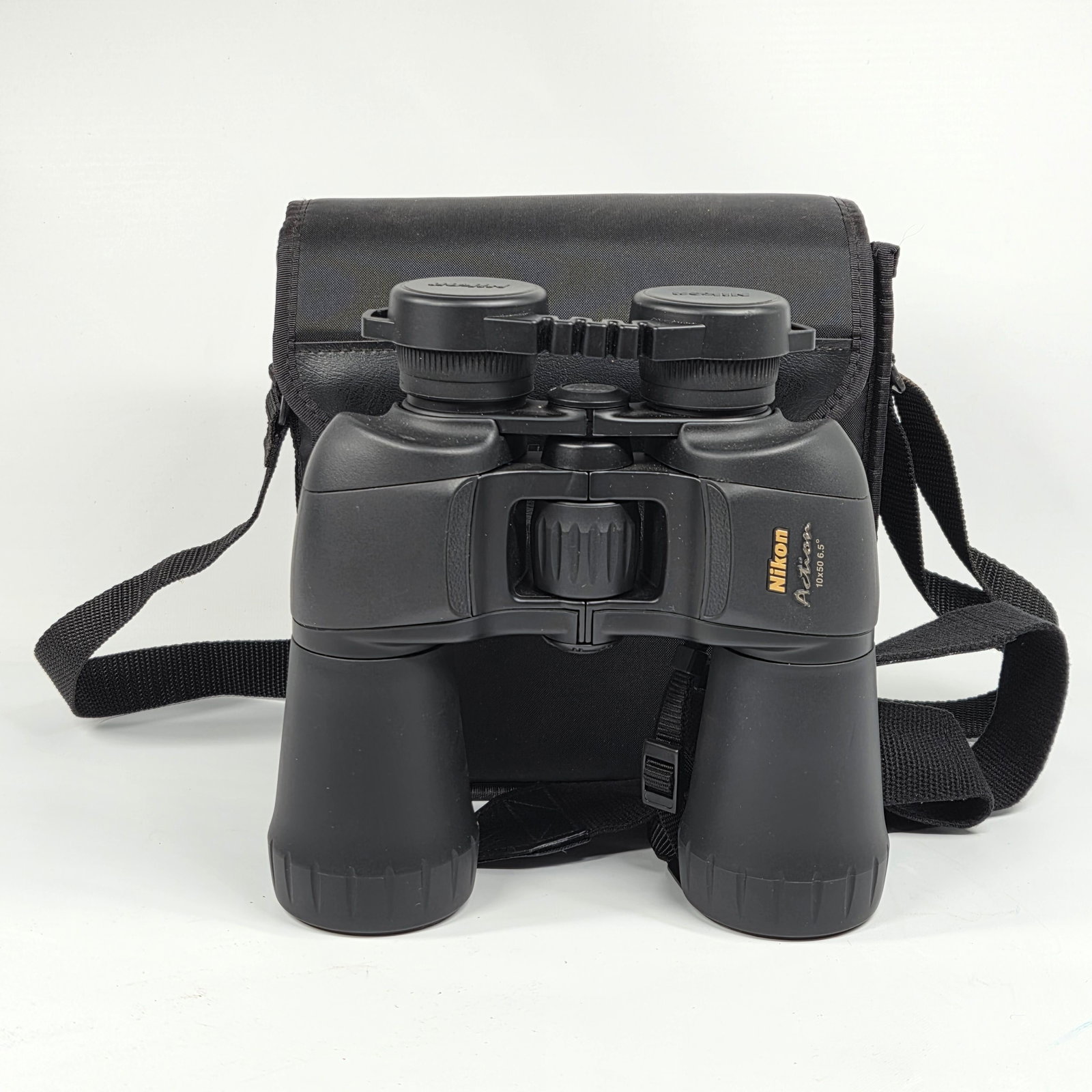 NIKON ACTION 10X50 6.5 BINOCULARS (1 of 4)