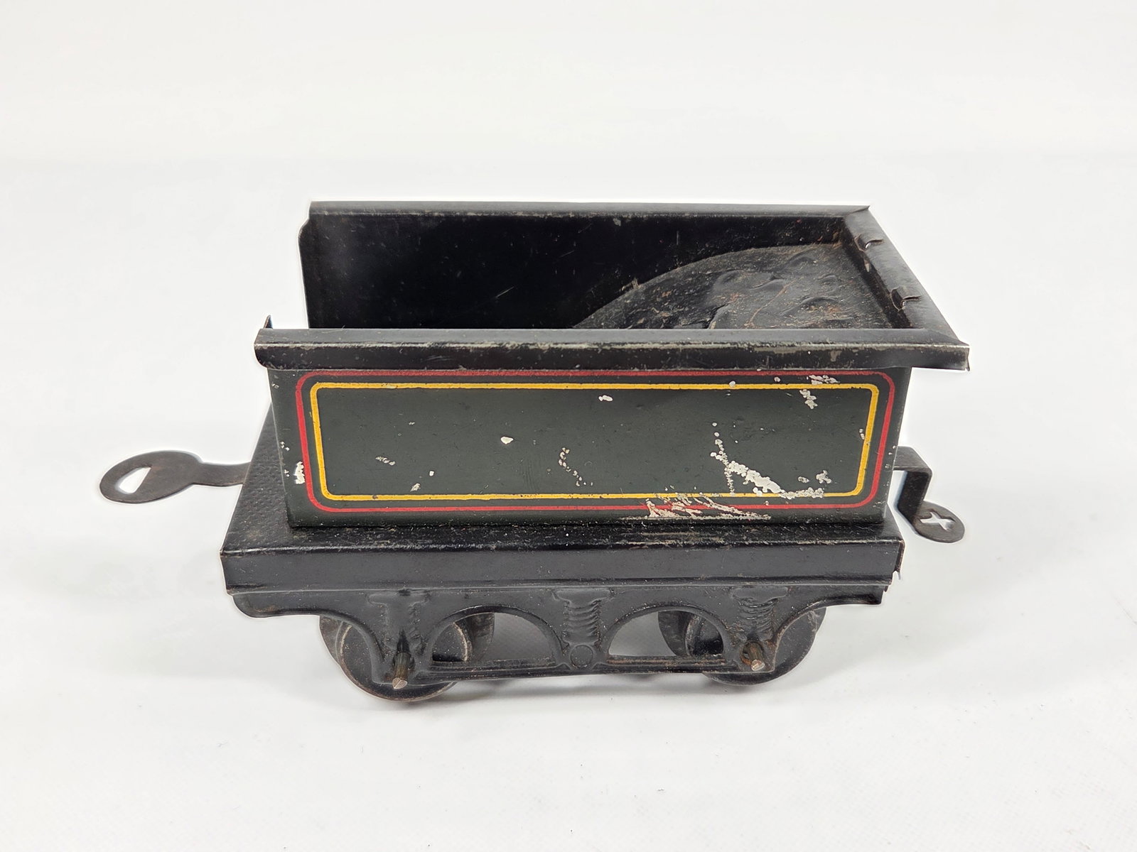 GERMAN TIN LITHO O GAUGE COAL TENDER (1 of 5)