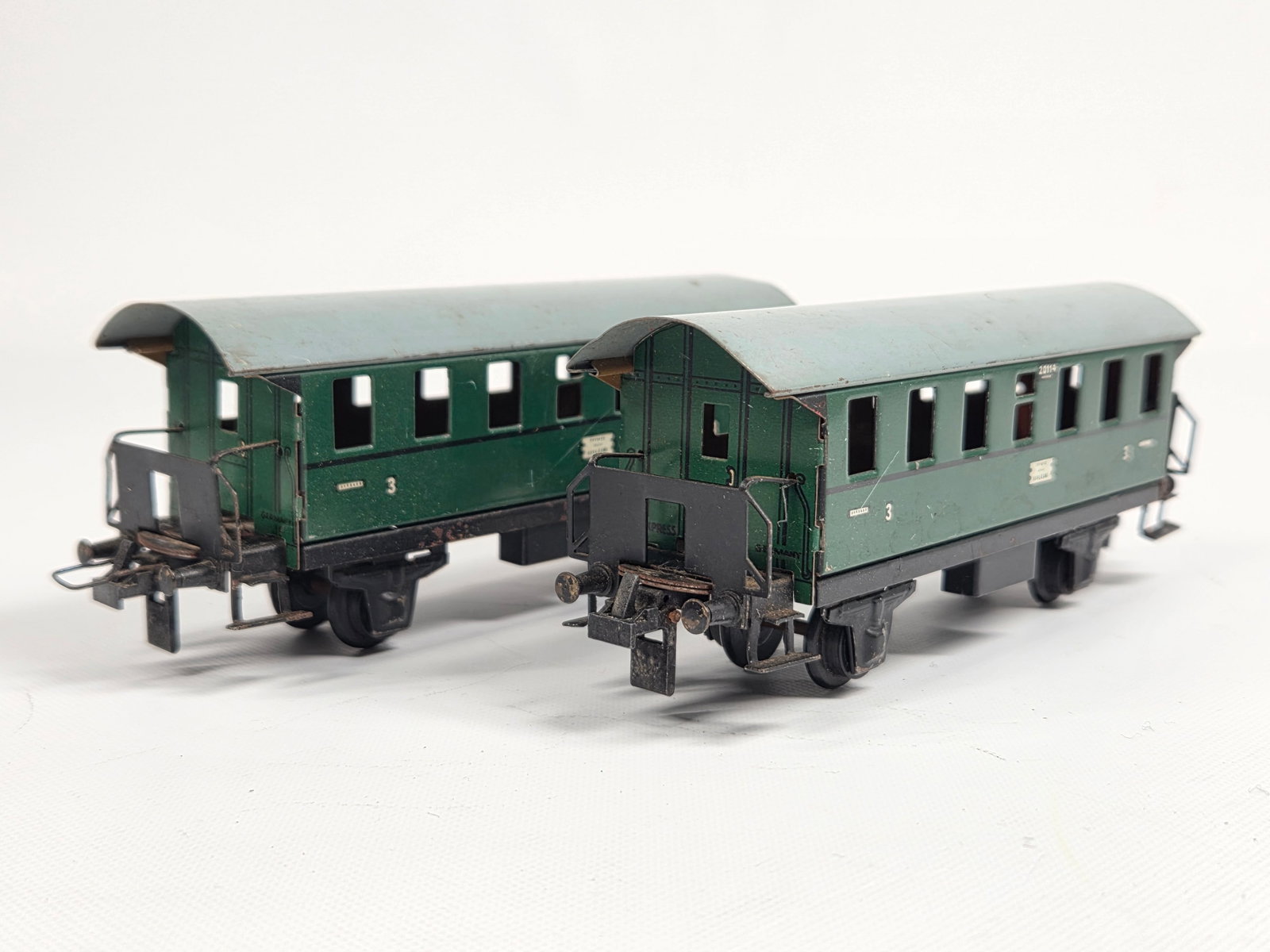 BING TIN LITHO WIND UP STEAM ENGINE TRAIN SET - 10