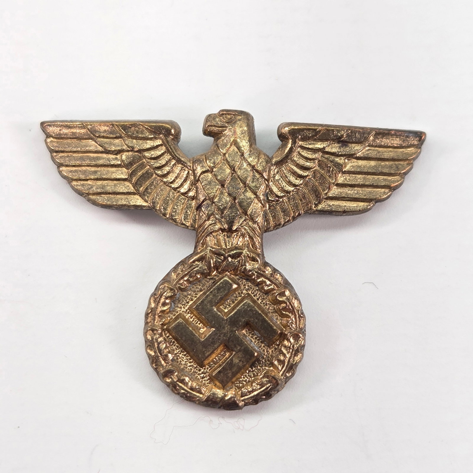 WW2 GERMAN EAGLE CAP PIN: PIN HAS BROKEN BACKING