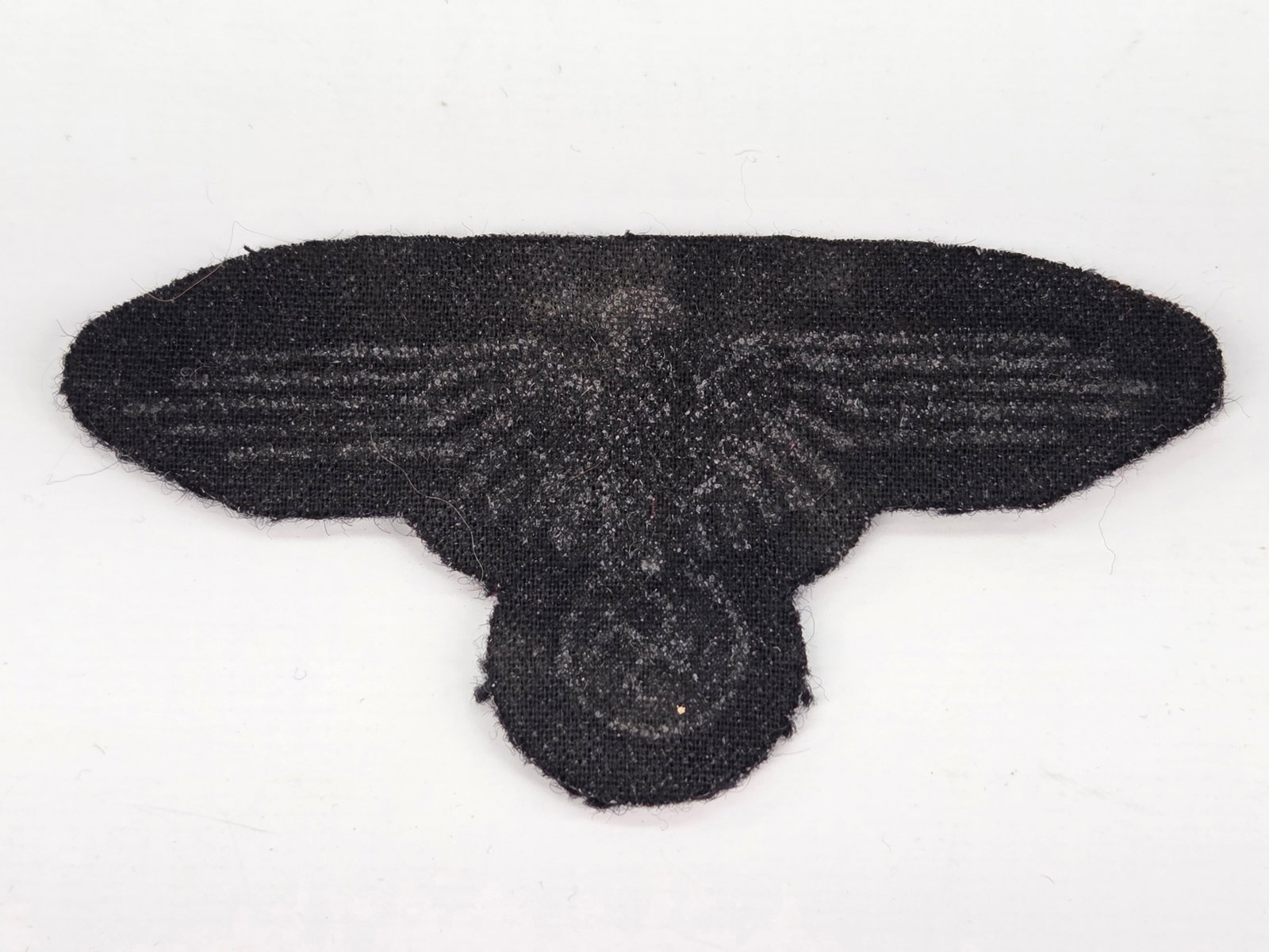 WW2 GERMAN PATCH & PIN - 4