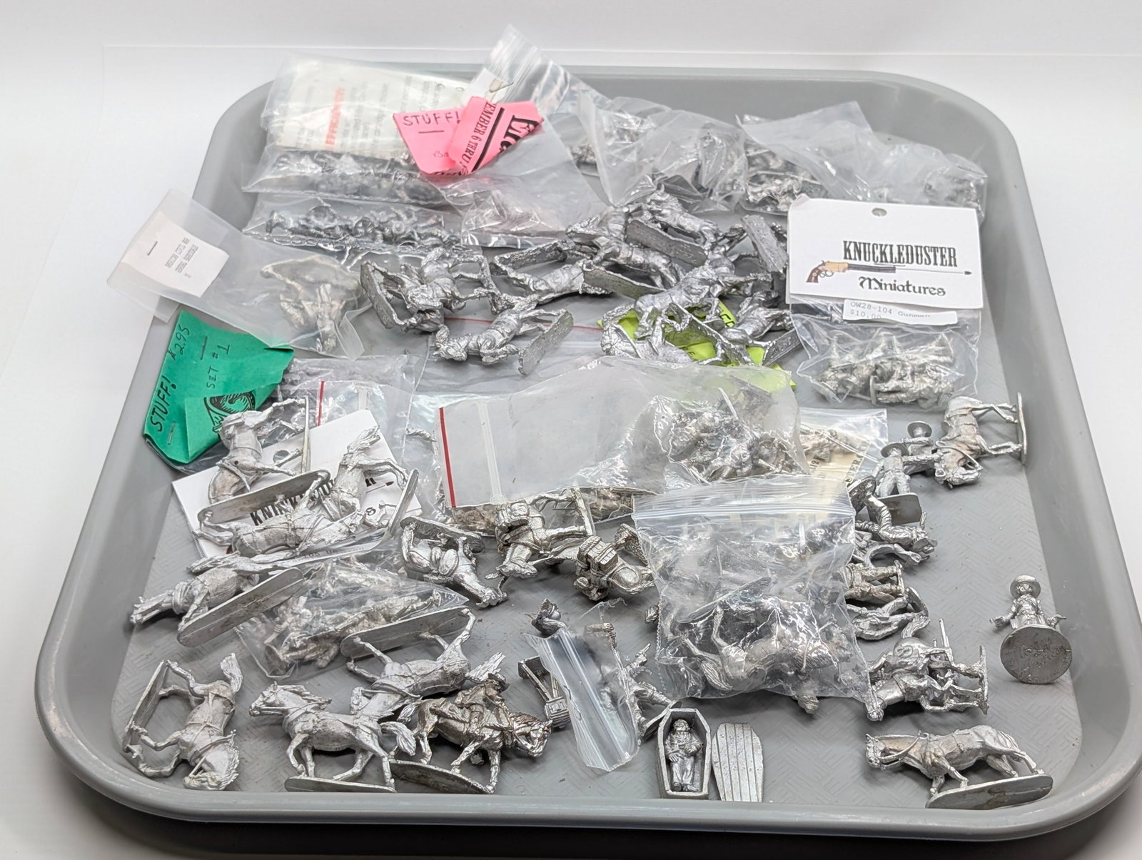 UNUSED WILD WILD WEST GAMING FIGURES: ALL REMAIN IN GOOD UNUSED CONDITION.