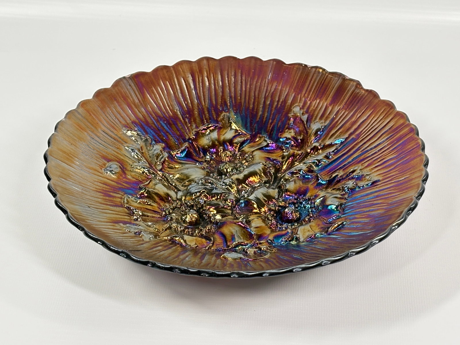 AWESOME NORTHWOOD POPPY SHOW PLATE: REMAINS IN VERY GOOD CONDITION, NO CHIPS OR CRACKS. SHOWING GREAT IRIDESCENT.