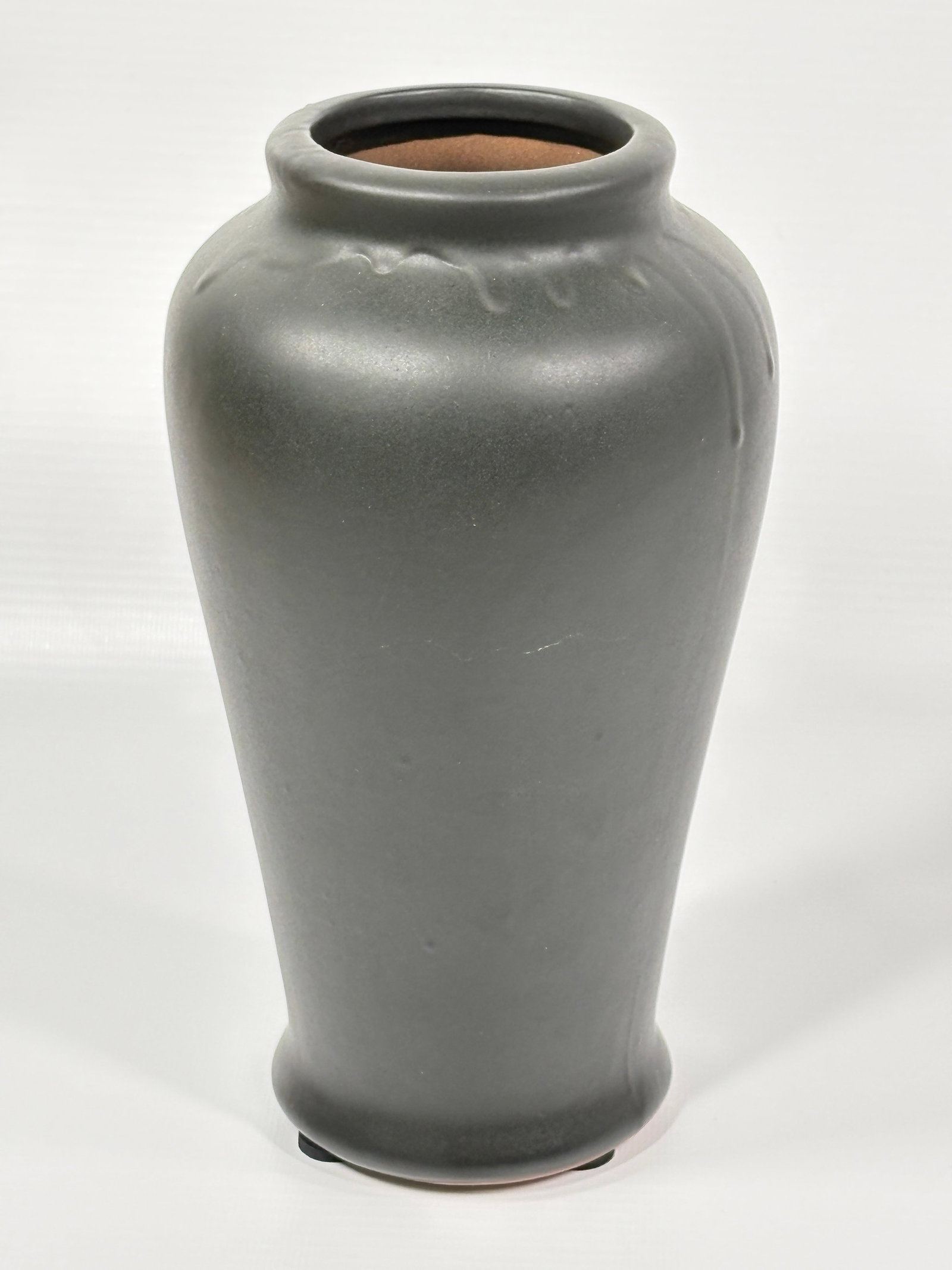 CONTEMPORARY ARTIST STAMPED GLAZED POTTERY VASE (1 of 4)