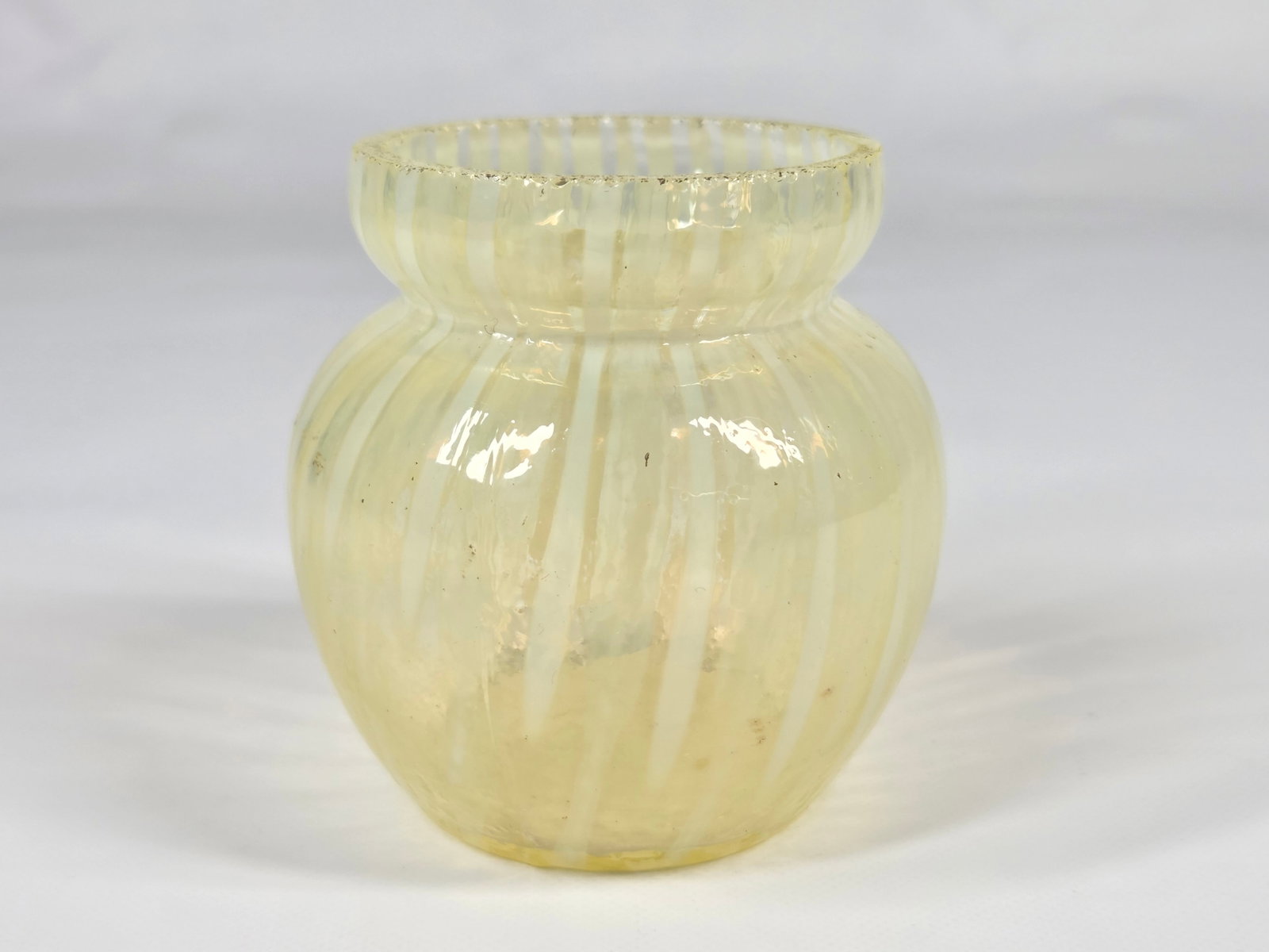 VICTORIAN ERA CANDLE GLOW OPALESCENT GLASS VASE: REMAINS IN GOOD CONDITION, NO CHIPS OR CRACKS. NEEDS CLEANED.
