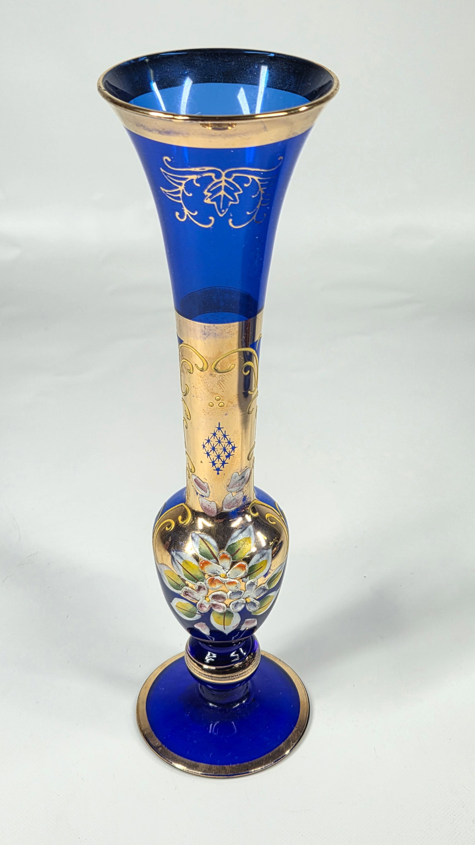 ANTIQUE BOHEMIAN STYLE PAINTED COBALT BLUE BUD VASE: REMAINS IN VERY GOOD CONDITION, NO CHIPS OR CRACKS.