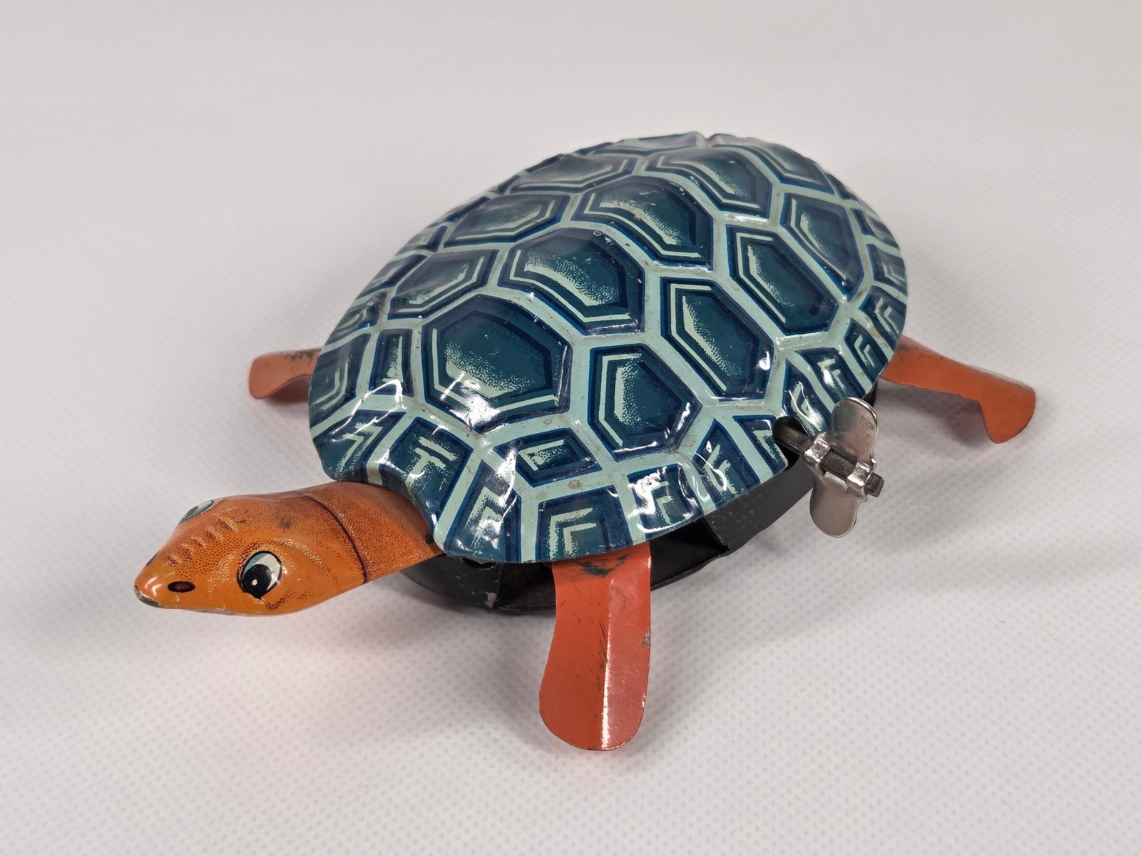 VINTAGE JAPAN TIN WIND UP TURTLE (1 of 5)