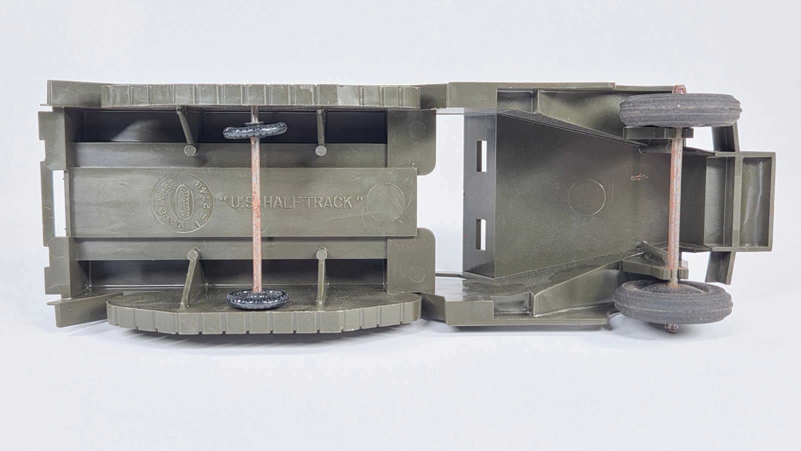 IDEAL PLASTIC US ARMY HALF TRACK - 6
