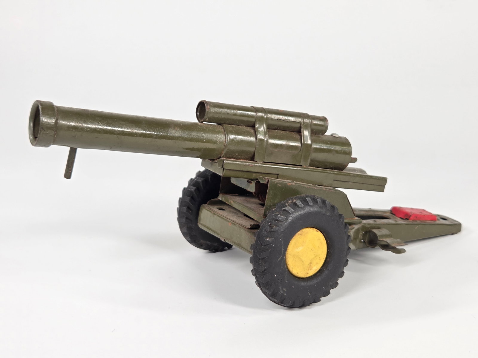 JAPAN TIN FRICTION MILITARY CANNON (1 of 4)