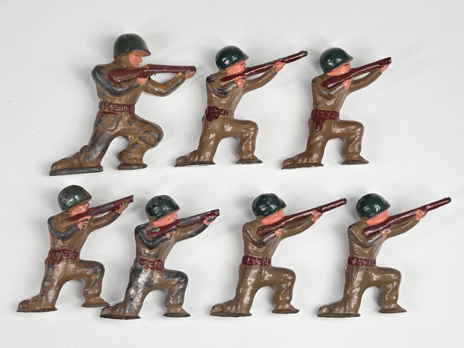 7) BARCLAY MANOIL LEAD POD FOOT SOLDIERS (1 of 4)