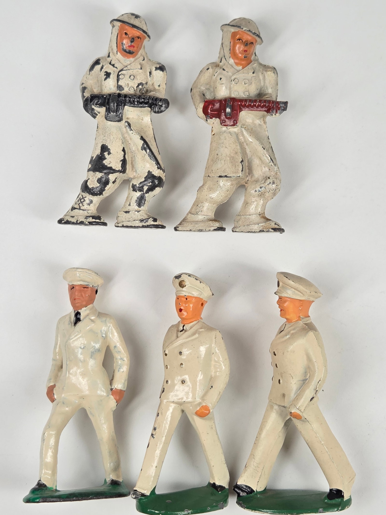 5) BARCLAY MANOIL LEAD SOLDIERS: ALL REMAIN IN FAIR TO GOOD CONDITION. SOME NICER THAN OTHERS.