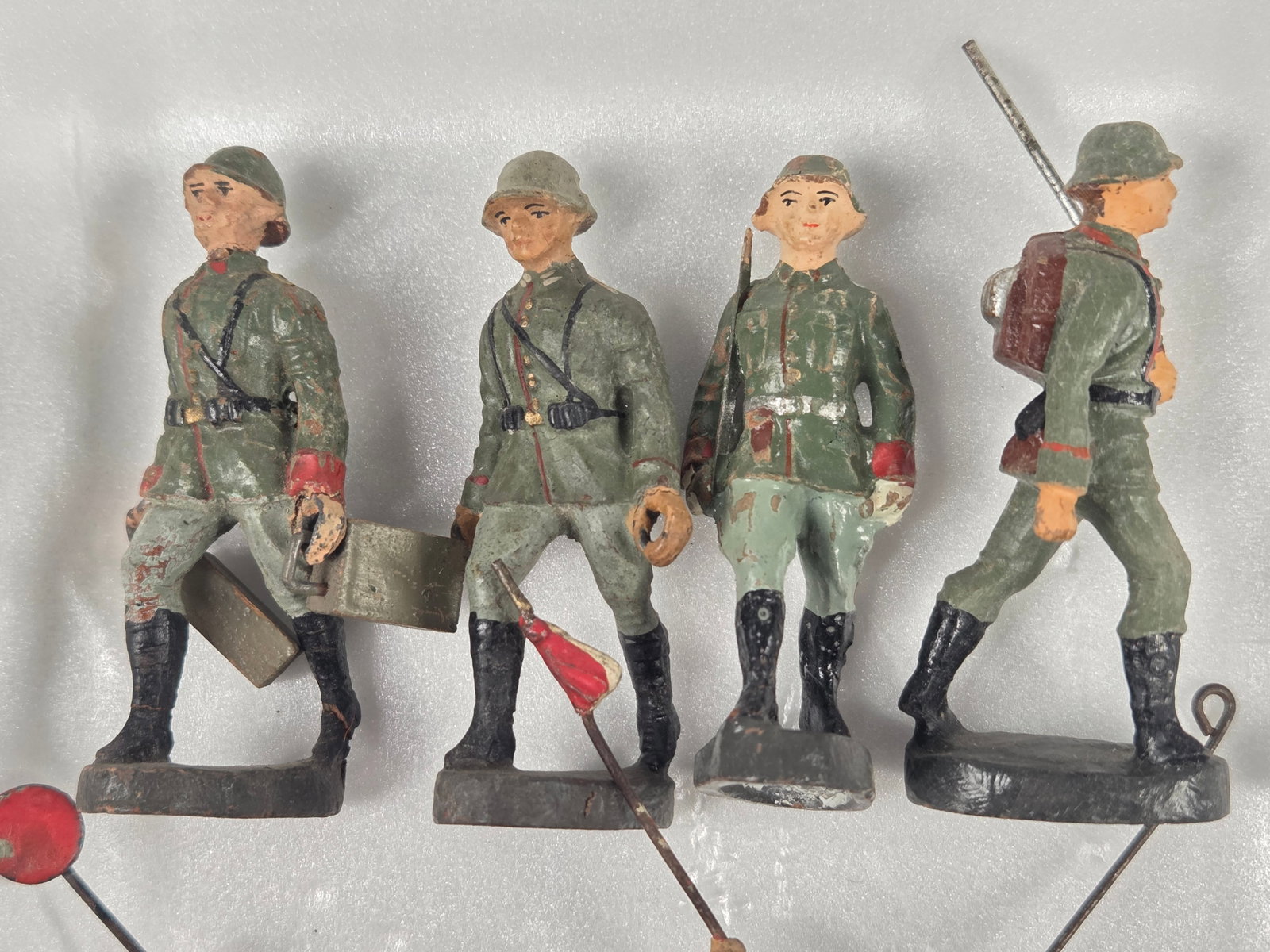 VARIOUS ELASTOLIN COMPOSITION GERMAN SOLDIERS - 3