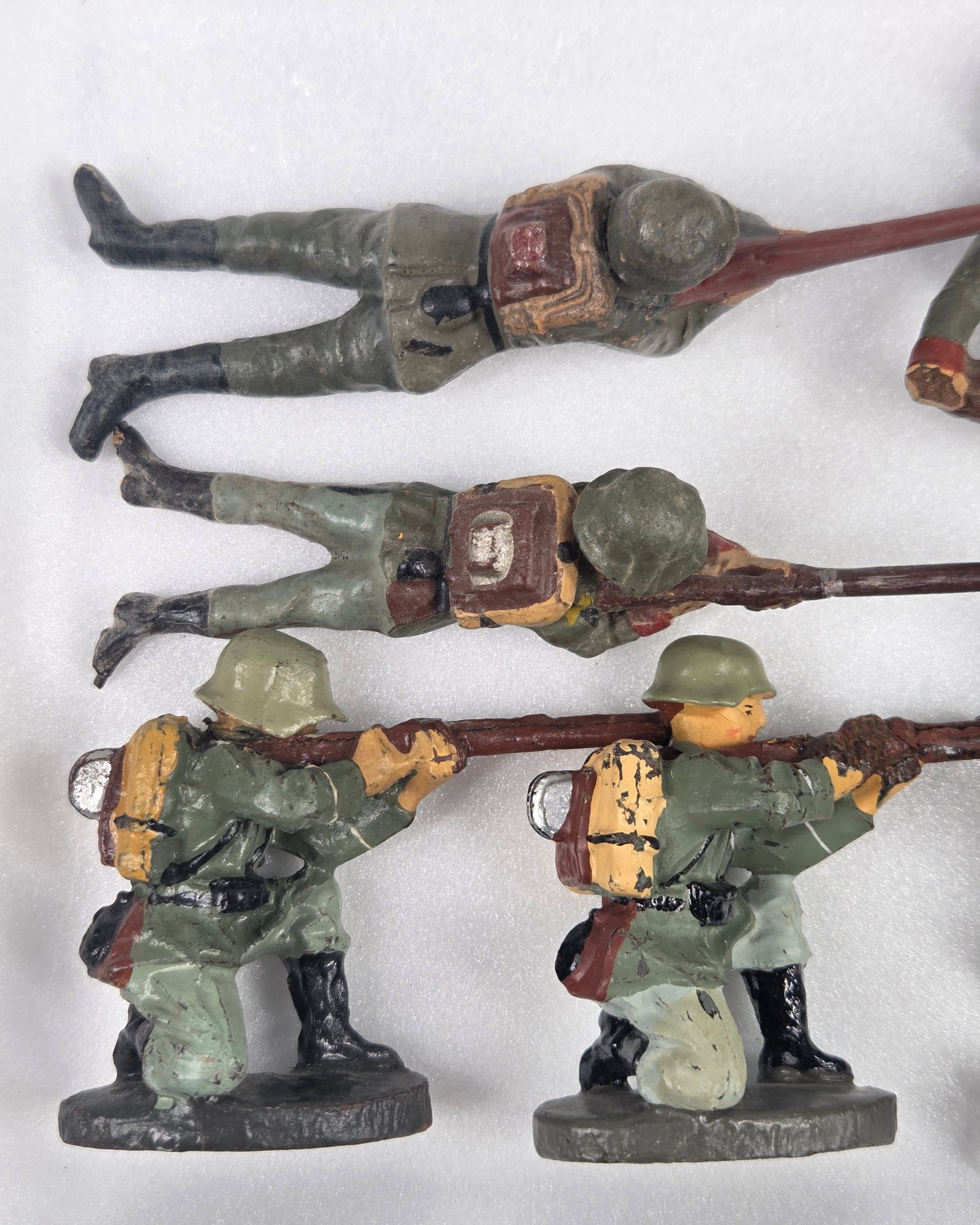 VARIOUS ELASTOLIN COMPOSITION GERMAN SOLDIERS - 2