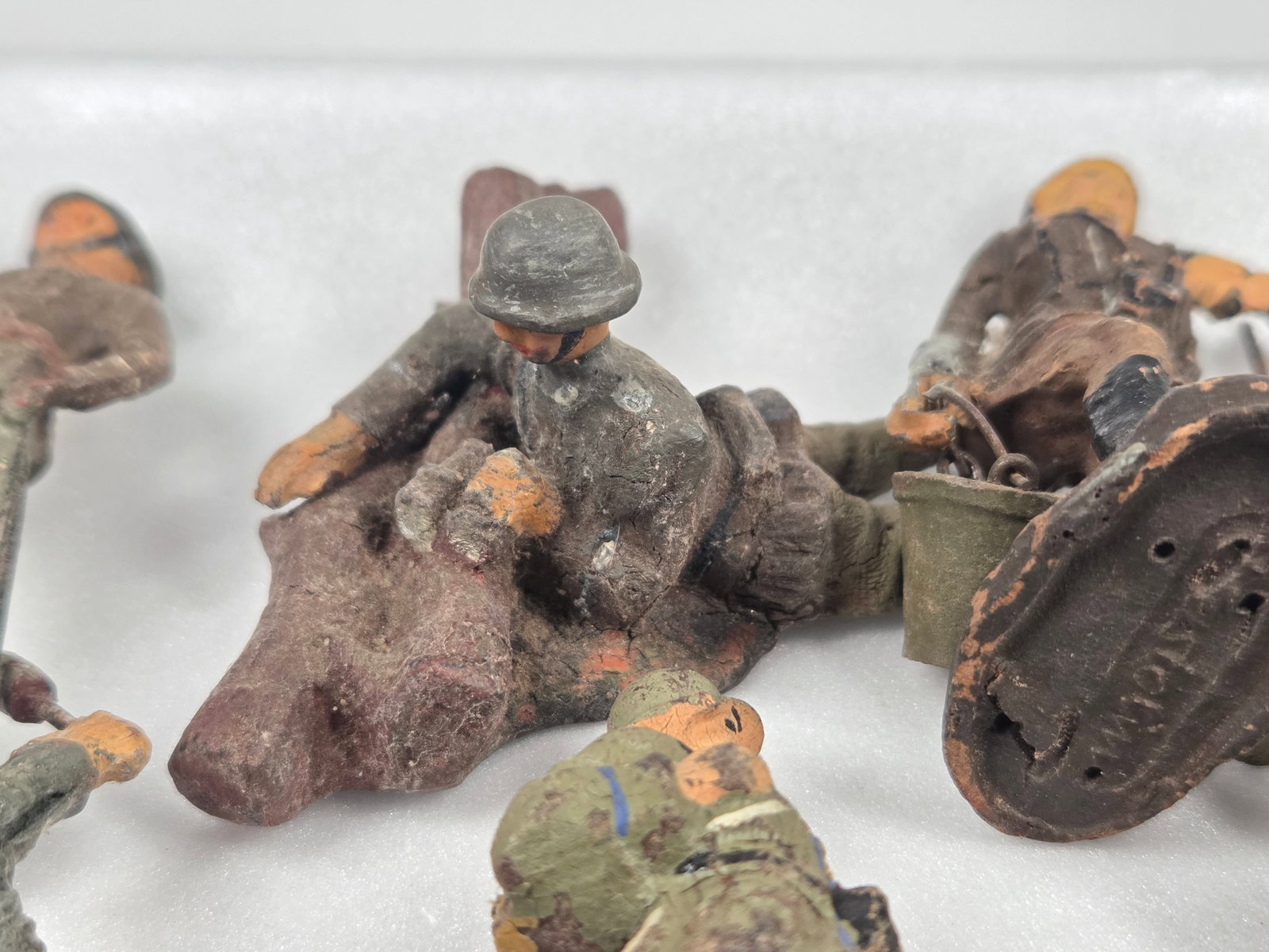 VARIOUS ELASTOLIN COMPOSITION GERMAN SOLDIERS - 4