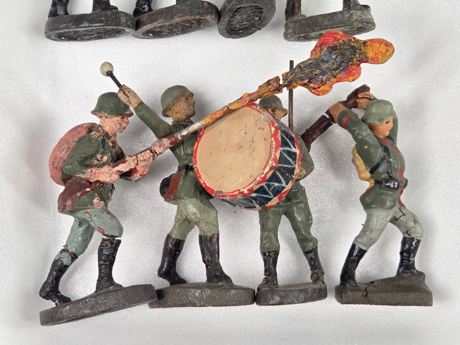 VARIOUS ELASTOLIN COMPOSITION GERMAN SOLDIERS - 3