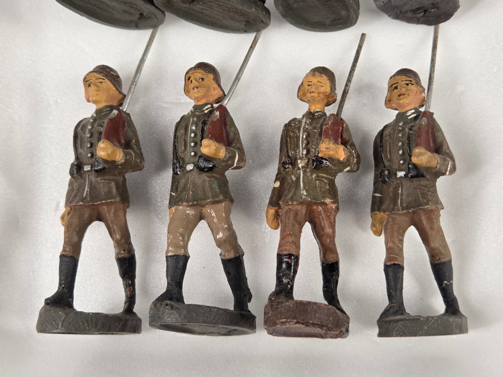 VARIOUS ELASTOLIN COMPOSITION GERMAN SOLDIERS - 3