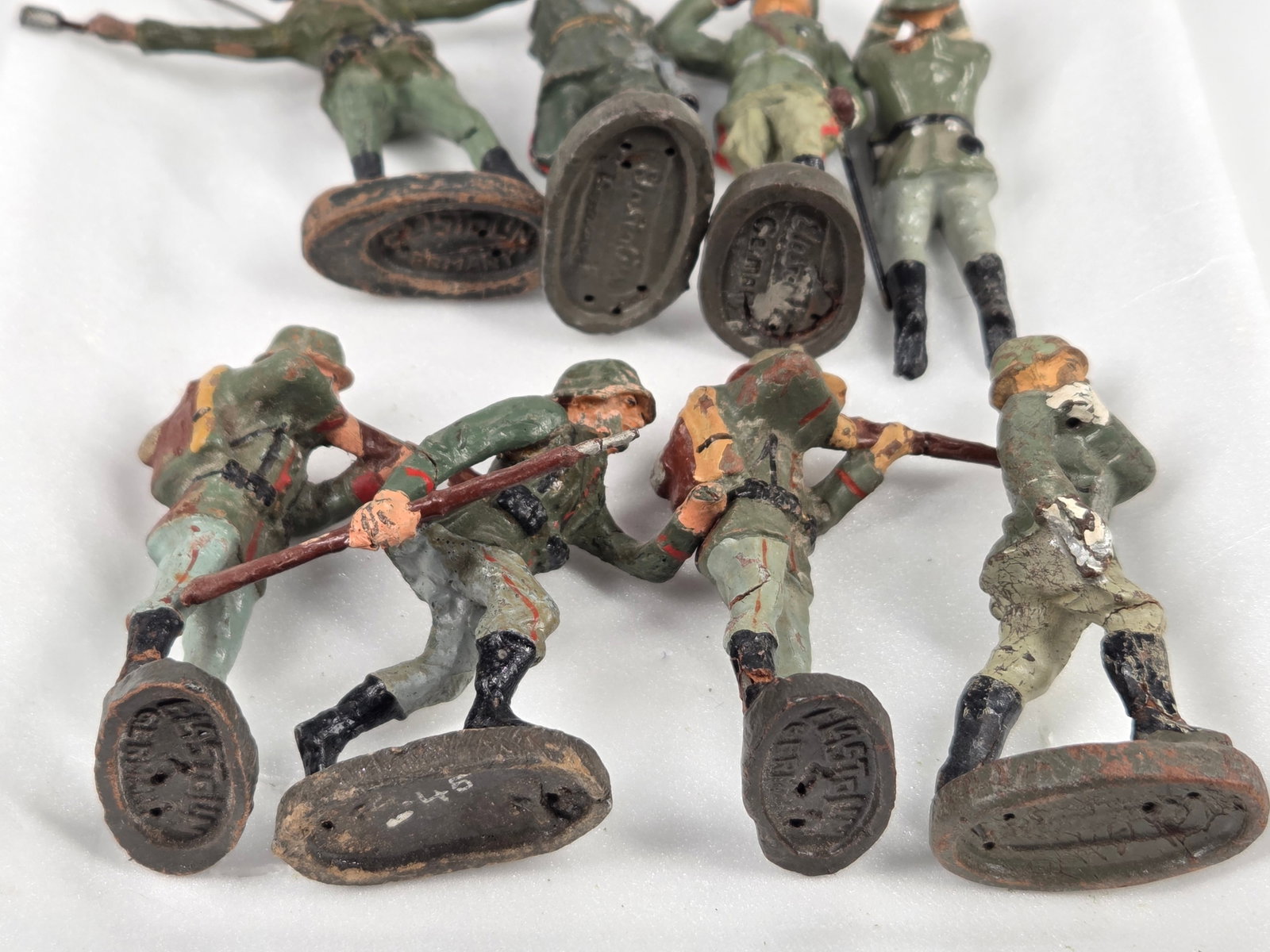 VARIOUS ELASTOLIN COMPOSITION GERMAN SOLDIERS - 4