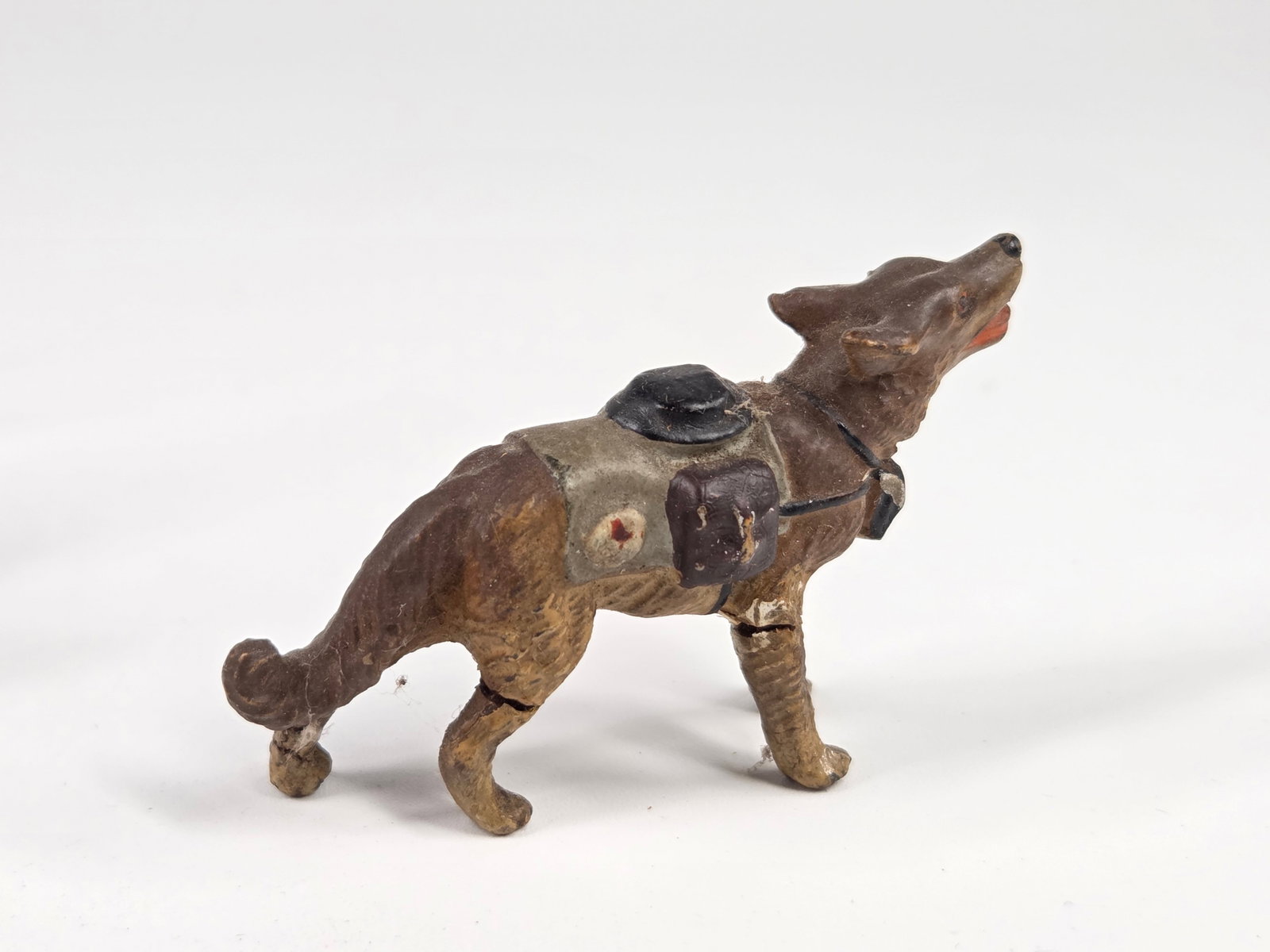 GERMAN ELASTOLIN SOLDIER W/ DOGS - 3