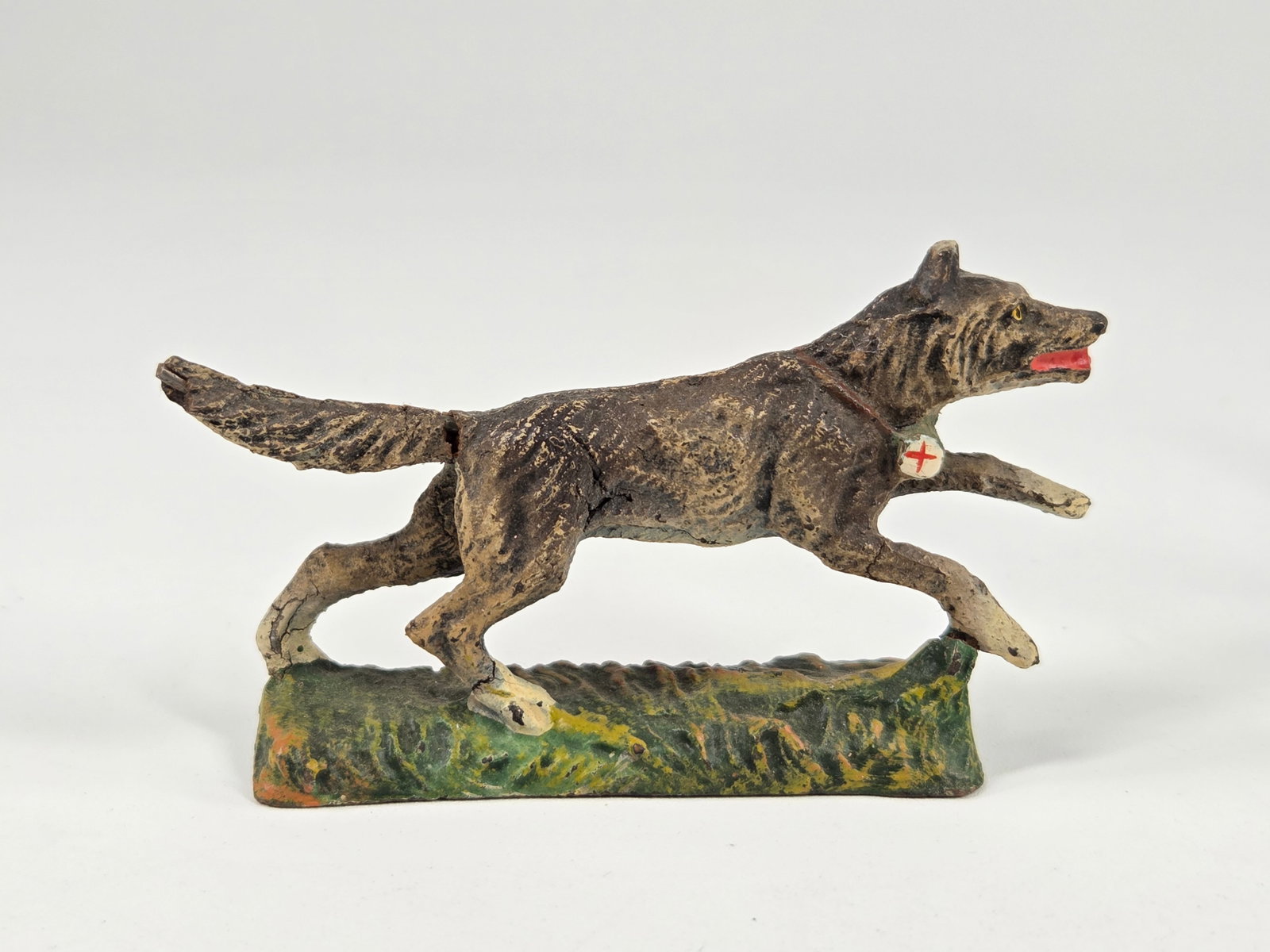 GERMAN ELASTOLIN SOLDIER W/ DOGS - 8