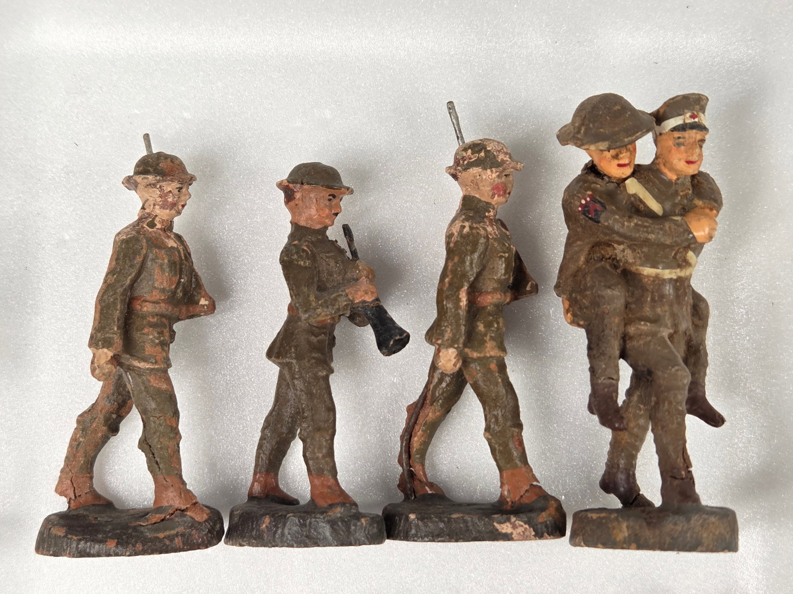 VARIOUS GERMAN ELASTOLIN COMPOSITION SOLDIERS - 2
