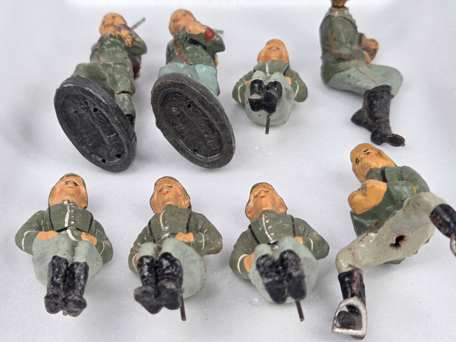 VARIOUS GERMAN ELASTOLIN COMPOSITION SOLDIERS - 5